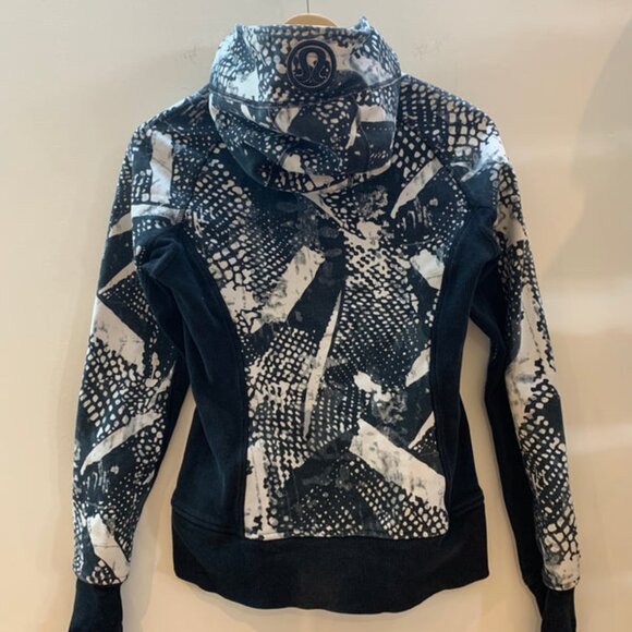 Lululemon Splash Scuba Hoodie Jacket Black White Paint - Women's Size 8 - Picture 3 of 8